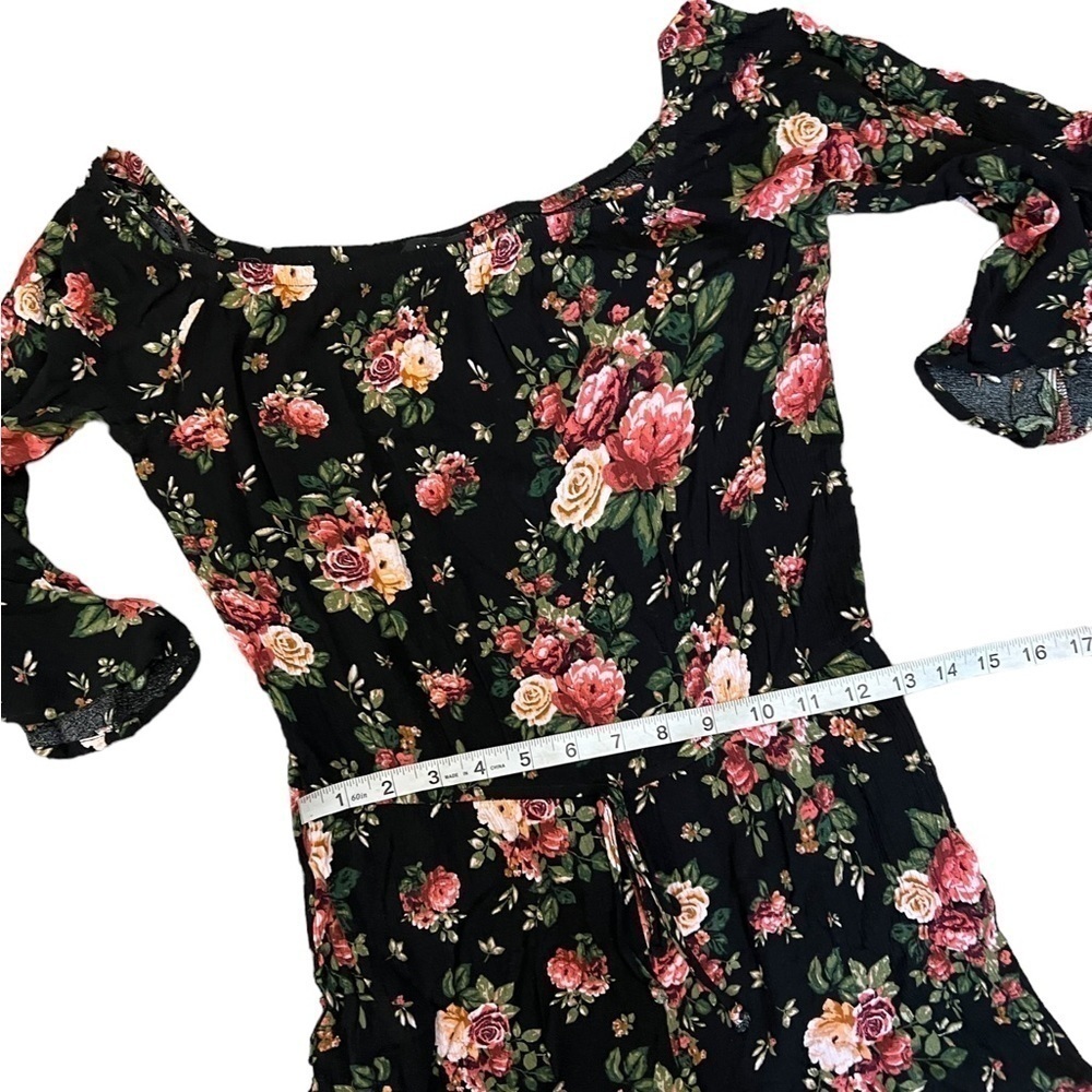 Black Floral Print Off the Shoulder Drawstring Waist Short Romper M - Picture 6 of 10